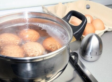 Πώς να παστεριώνετε τα αυγά στο σπίτι