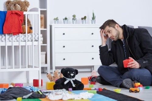 Γονική εξουθένωση: Τι είναι και πώς να την ξεπεράσετε