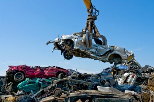 Ποια είναι τα οφέλη από την ανακύκλωση οχημάτων;