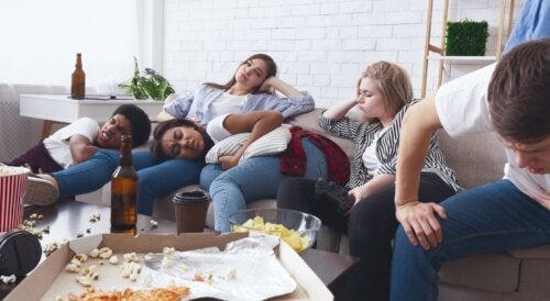 Είναι δυνατόν να καταπολεμήσετε το hangover τρώγοντας σπαράγγια;