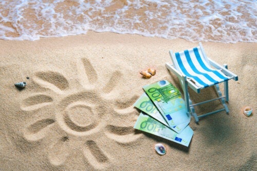 9 συμβουλές για να φροντίσετε τα οικονομικά σας στις διακοπές