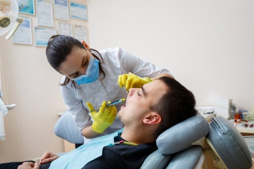 Τοπική αναισθησία στην οδοντιατρική: Οφέλη και κίνδυνοι
