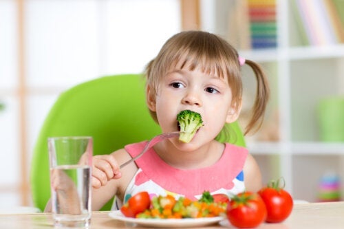 Χορτοφαγική διατροφή για παιδιά: Πλεονεκτήματα και Μειονεκτήματα