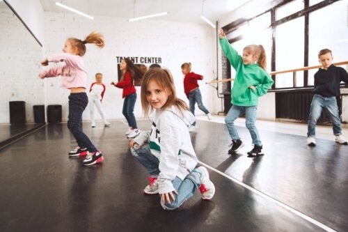 Χοροθεραπεία για παιδιά με αυτισμό: Οφέλη και συμβουλές